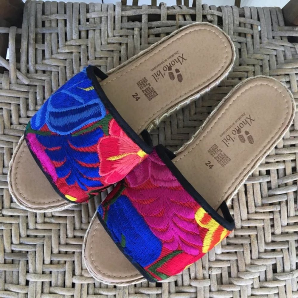 Handmade Mexican Embroidered Slide Sandals - Zapatos Artesanos - Size Womens 7
